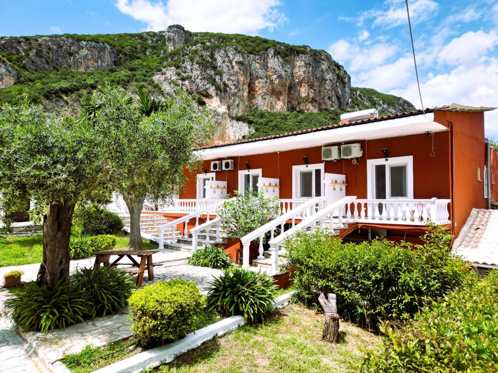 Studios Paleokastritsa - Sun'S Gift Exterior photo